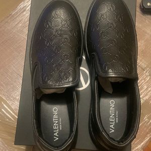 Timoteo Logo Leather Slip-On Sneakers